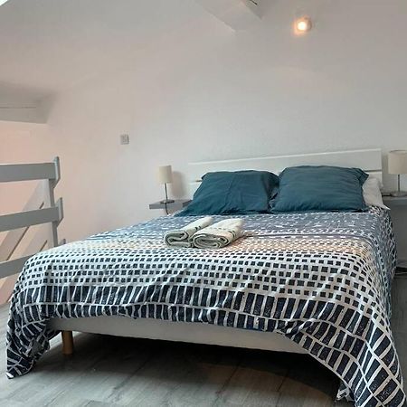 Duplex Carcassonne Centre Apartment Ngoại thất bức ảnh